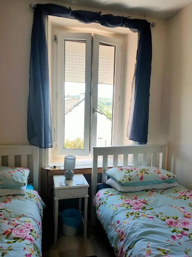 Gouarec Bed & Breakfast Lanrivain France
